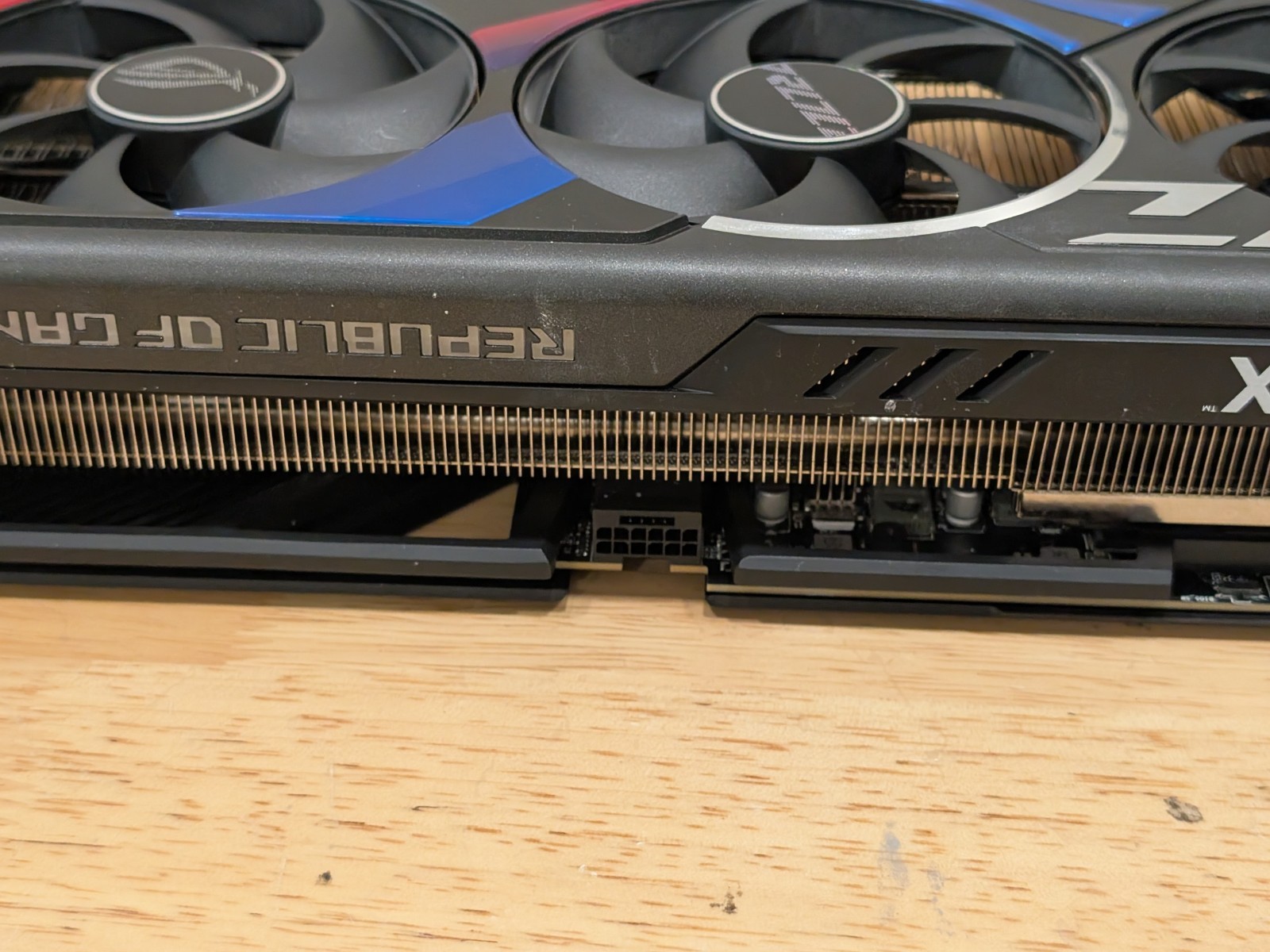 BH OFFER ASUS ROG Strix GeForc - Rtx 4090 24Gb Gddr6X ulasan dan harga